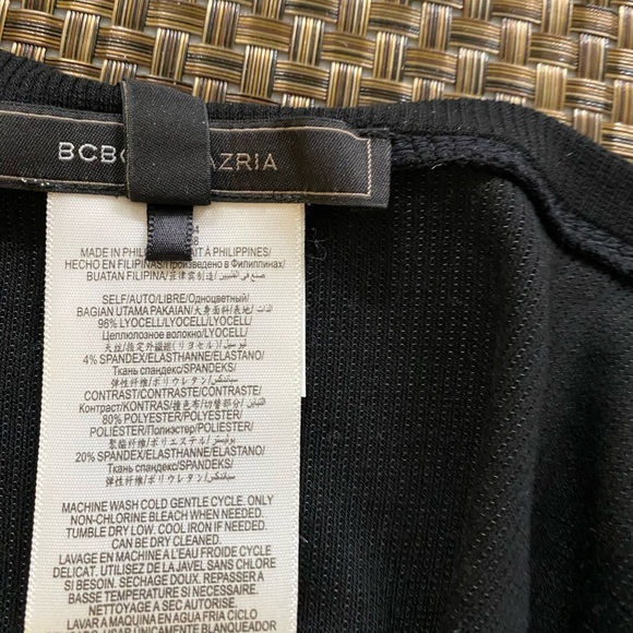 Long black dress - Picture 5 of 5